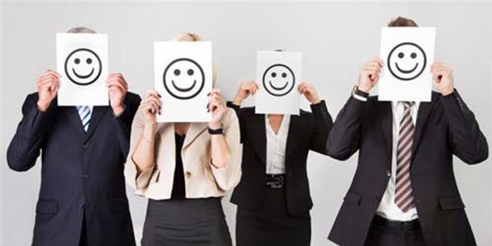 伽马数据：1—6月中国电子竞技产业实际销售收入127.61亿元 同比增长6.10%