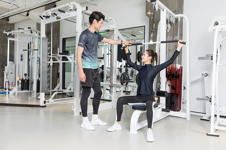 优克联(UCL.US)盘前骤降！Q2总营收减少13% 业绩前景不及预期