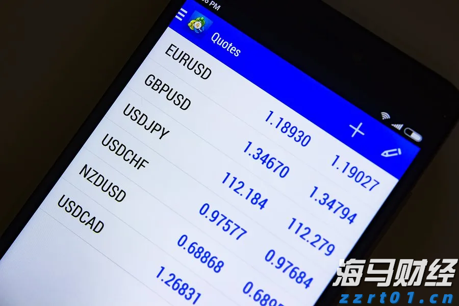 晶圆代工业务前景迷雾重重 英特尔(INTC.US)股价重挫超8% 凭空消失年内涨幅