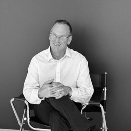 沃尔玛不满高费用而重新评估与TradeDesk(TTD.US)的协议，TradeDesk面临失去重要客户